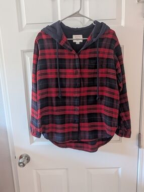 American Eagle Plaid Button-Up Hoodie Shirt Jacket - Red & Black